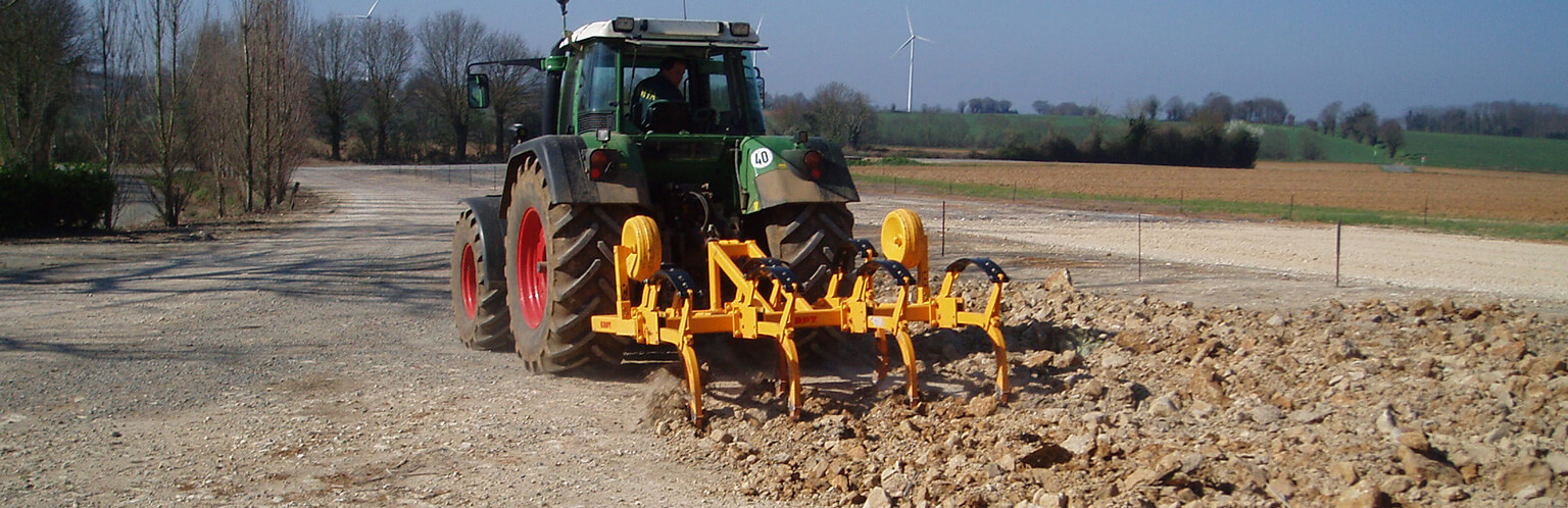 Kirpy ripper working in limestone